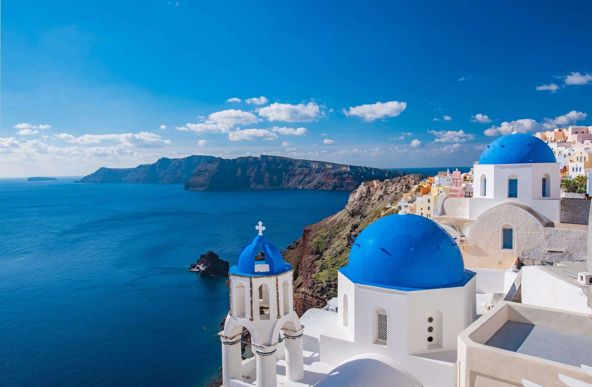 Best Travel Guidebooks for Greece - Montage Travel