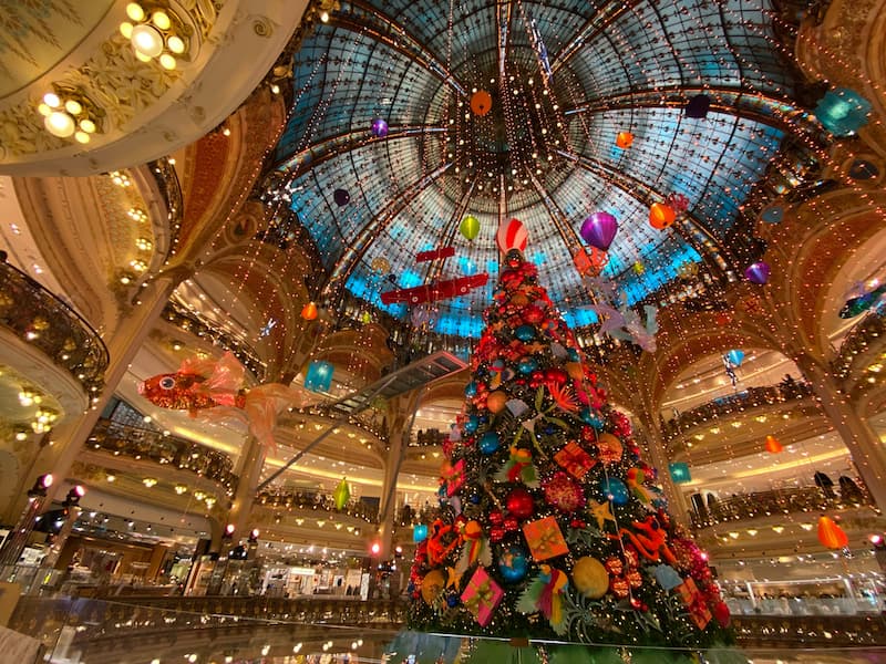 Galeries Lafayette Christmas Tree: Festive Season in Paris